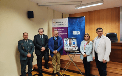 Épsilon se presenta en la Escuela Politécnica